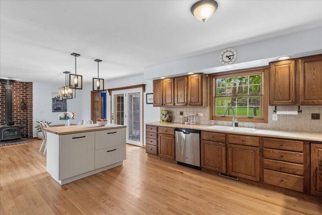32925 118th STREET, Twin Lakes, WI 53181