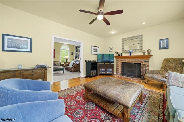 36 Jockey Hollow Rd, Bethlehem Twp., NJ 08802