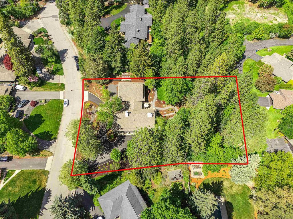 2127 S Helena St, Spokane, WA 99203 photo 50