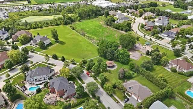 10903 Somer Lane, Orland Park, IL 60467