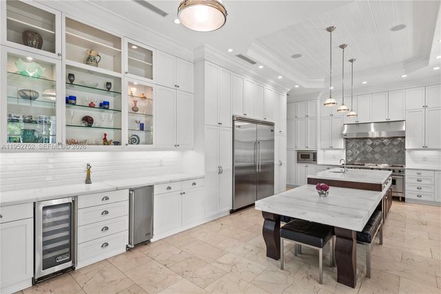 6900 SW 115th St, Pinecrest, FL 33156