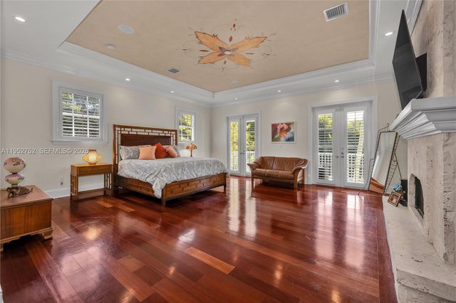 6900 SW 115th St, Pinecrest, FL 33156