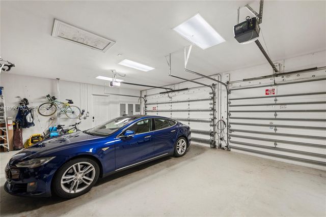 6900 SW 115th St, Pinecrest, FL 33156