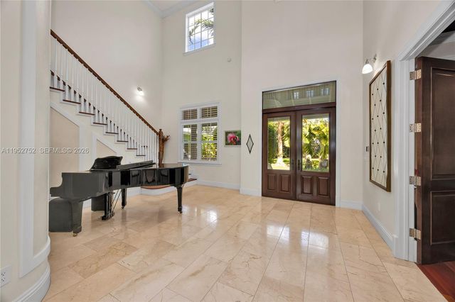 6900 SW 115th St, Pinecrest, FL 33156