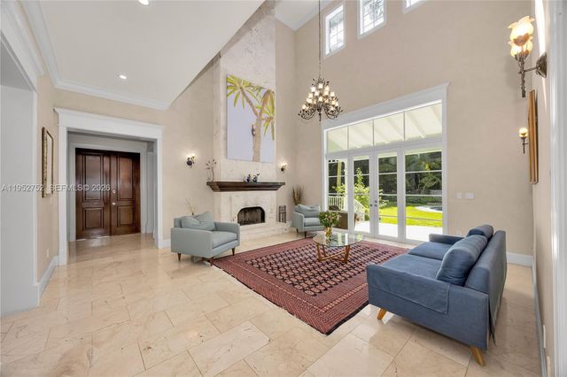 6900 SW 115th St, Pinecrest, FL 33156