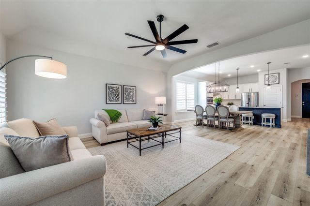 230 Fox Crossing Lane, Prosper, TX 75078