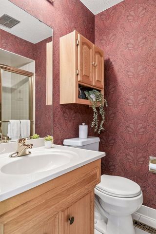 1709 Archer Court, Plymouth, MN 55447