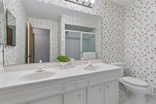 1709 Archer Court, Plymouth, MN 55447