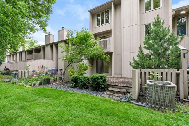 1709 Archer Court, Plymouth, MN 55447