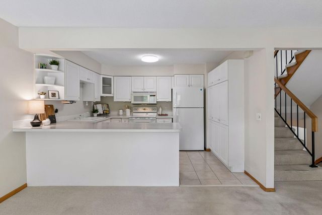 1709 Archer Court, Plymouth, MN 55447