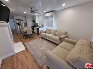 1153 W 2nd Street 1157, San Pedro (los Angeles), CA 90731