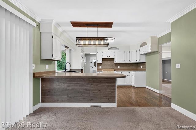 26700 Allen Road, Woodhaven, MI 48183