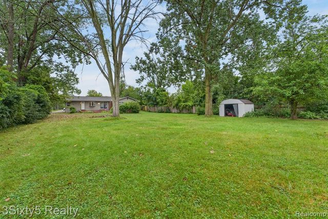 26700 Allen Road, Woodhaven, MI 48183