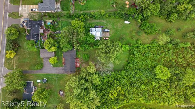 26700 Allen Road, Woodhaven, MI 48183