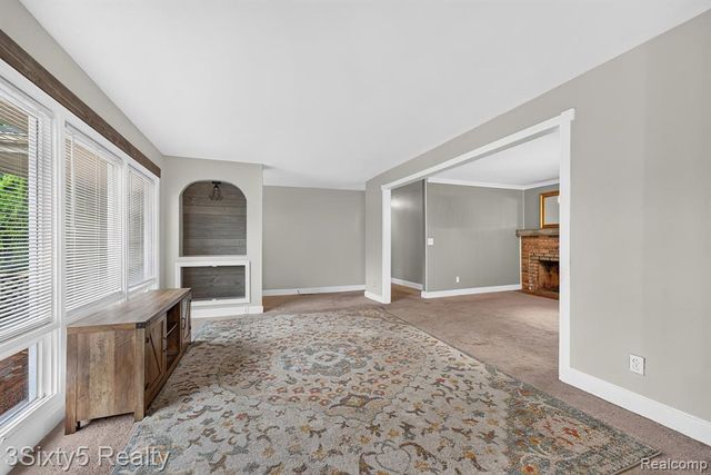 26700 Allen Road, Woodhaven, MI 48183