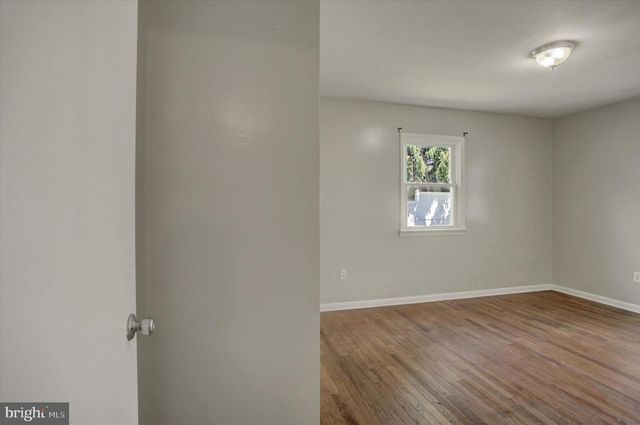 605 PROSPECT AVE, Shippensburg, PA 17257