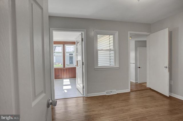 605 PROSPECT AVE, Shippensburg, PA 17257