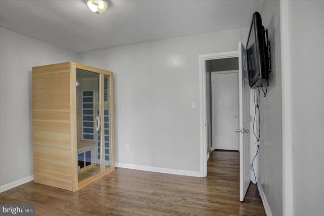 605 PROSPECT AVE, Shippensburg, PA 17257