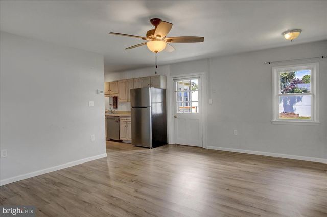 605 PROSPECT AVE, Shippensburg, PA 17257