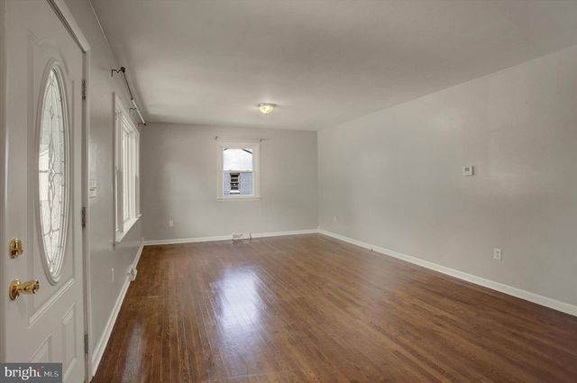 605 PROSPECT AVE, Shippensburg, PA 17257