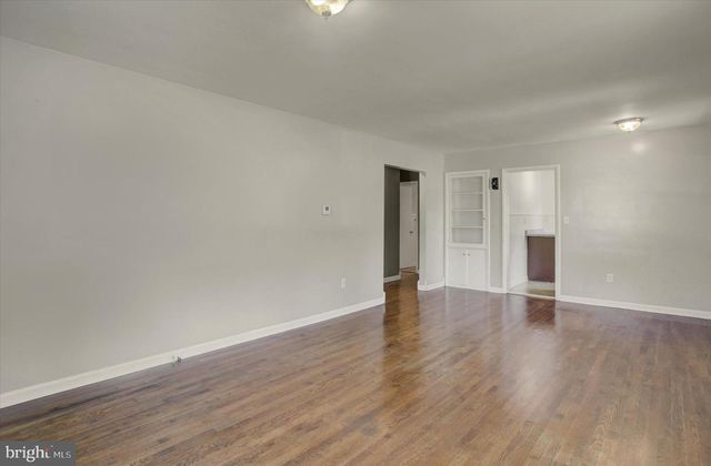 605 PROSPECT AVE, Shippensburg, PA 17257