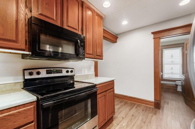 61 W Main Street, Westerville, OH 43081