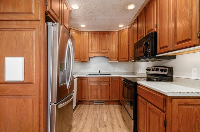 61 W Main Street, Westerville, OH 43081