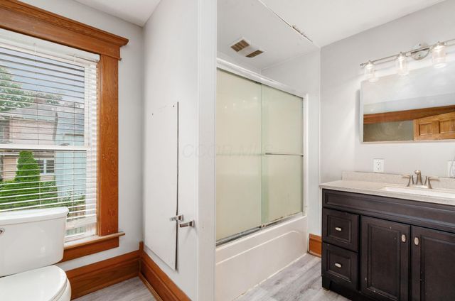 61 W Main Street, Westerville, OH 43081