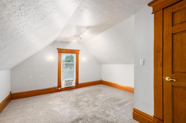 61 W Main Street, Westerville, OH 43081