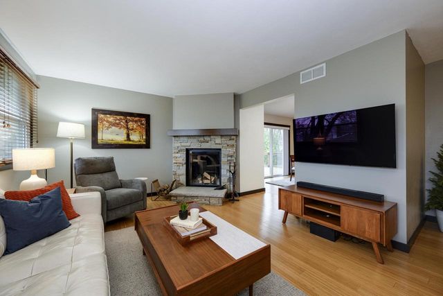 5902 Roosevelt Street, Middleton, WI 53562