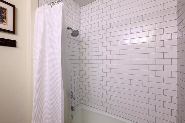 5902 Roosevelt Street, Middleton, WI 53562