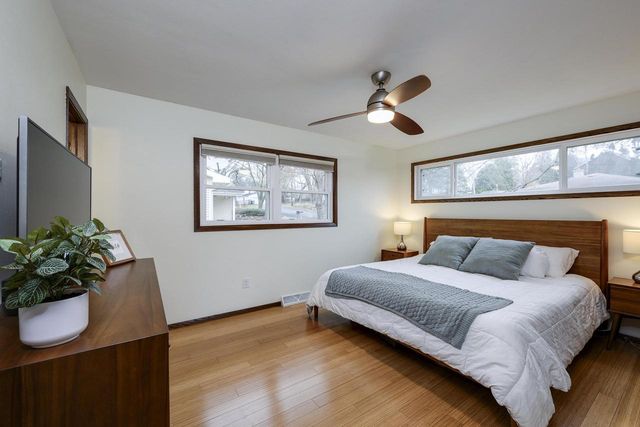 5902 Roosevelt Street, Middleton, WI 53562