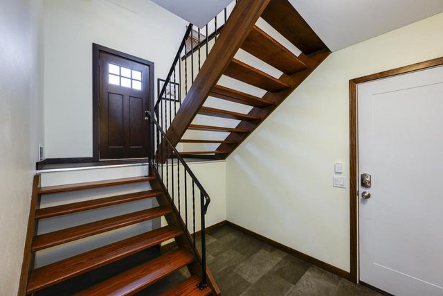 5902 Roosevelt Street, Middleton, WI 53562