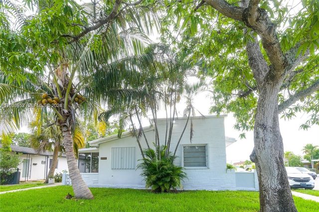 1716 N 16th Ct 1, Hollywood, FL 33020