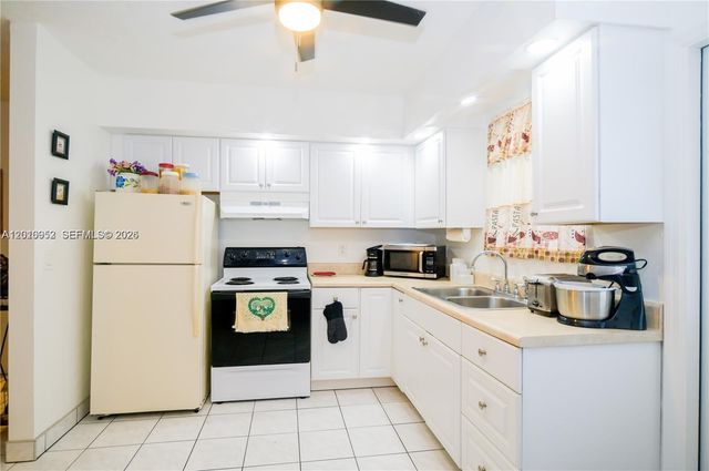 1716 N 16th Ct 1, Hollywood, FL 33020