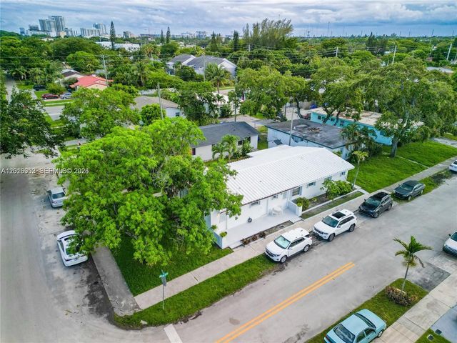 1716 N 16th Ct 1, Hollywood, FL 33020