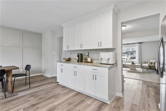 754 Quesnel DR, Virginia Beach, VA 23454