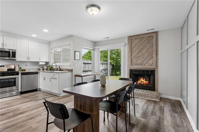 754 Quesnel DR, Virginia Beach, VA 23454