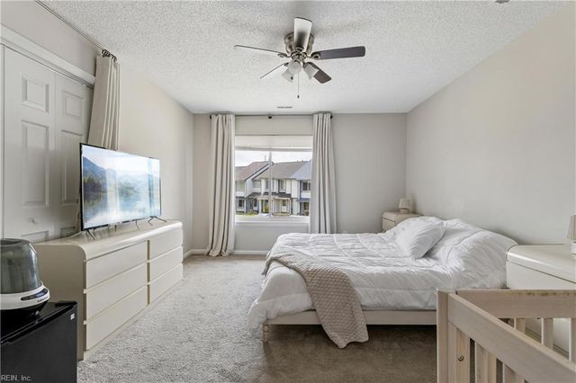 754 Quesnel DR, Virginia Beach, VA 23454
