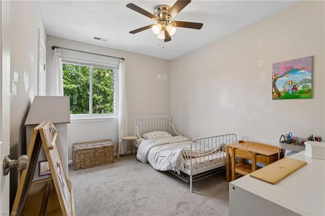 754 Quesnel DR, Virginia Beach, VA 23454