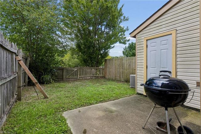 754 Quesnel DR, Virginia Beach, VA 23454