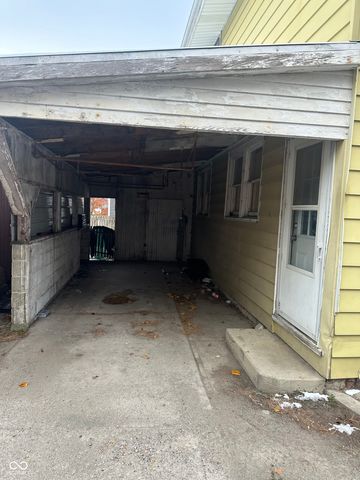 909 Church Street, New Castle, IN 47362