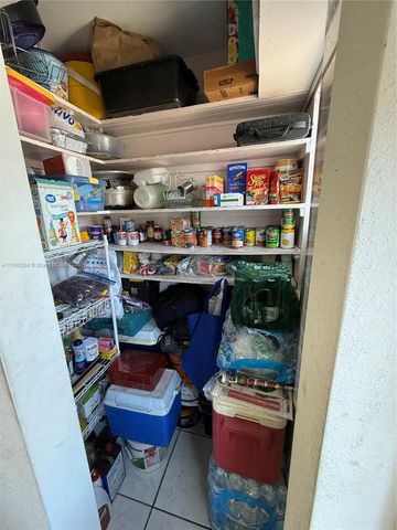 3221 SW 47th Ave, West Park, FL 33023