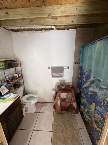 3221 SW 47th Ave, West Park, FL 33023