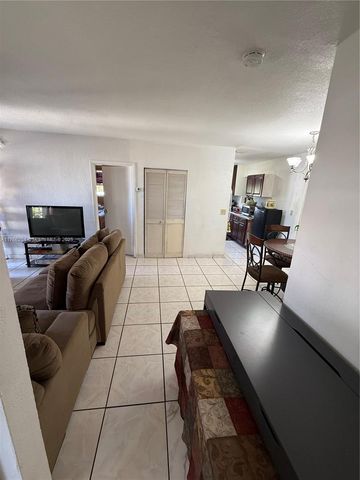 3221 SW 47th Ave, West Park, FL 33023