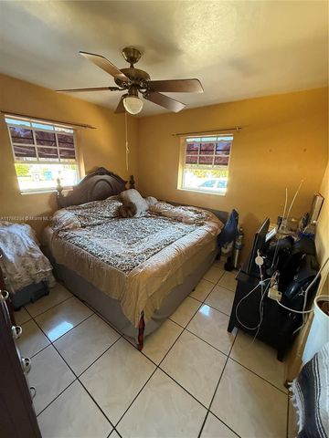 3221 SW 47th Ave, West Park, FL 33023