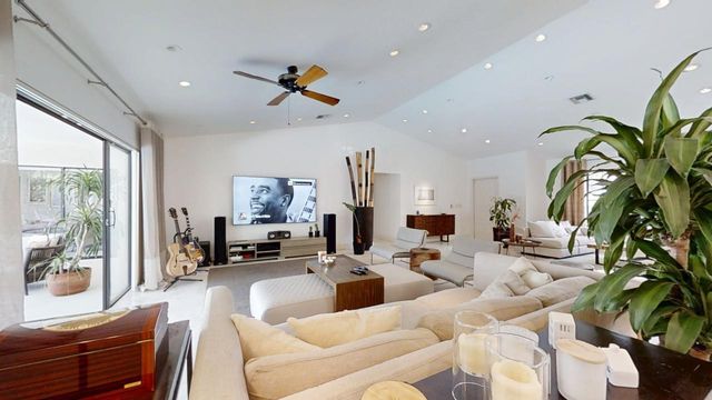 2899 NW 26th Avenue, Boca Raton, FL 33434