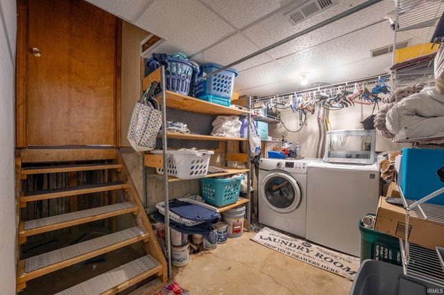 117 N Oakland Avenue, Mishawaka, IN 46544