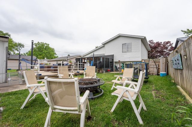 117 N Oakland Avenue, Mishawaka, IN 46544