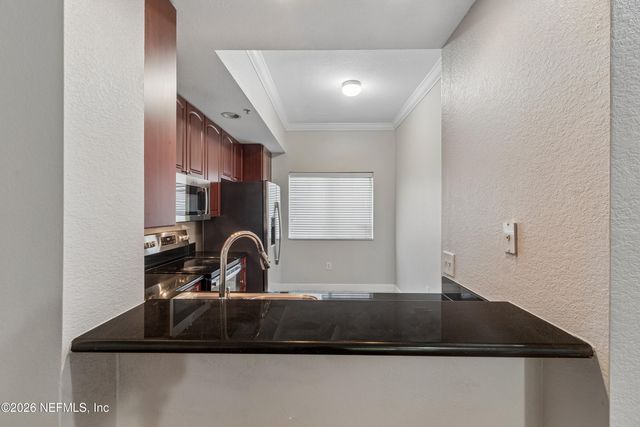 9745 TOUCHTON Road 527, Jacksonville, FL 32246